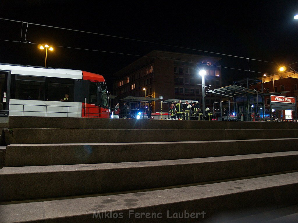 PStrab Koeln Muelheim Wiener Platz P61.JPG